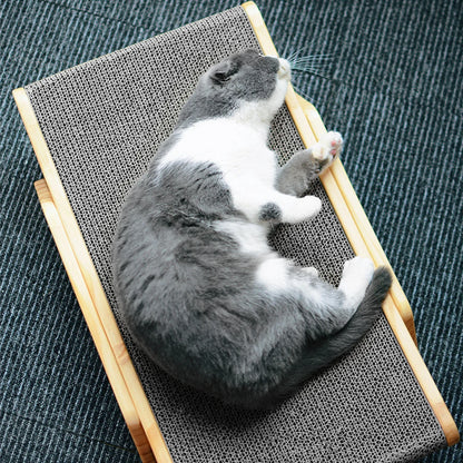 Wooden scratcher for cats